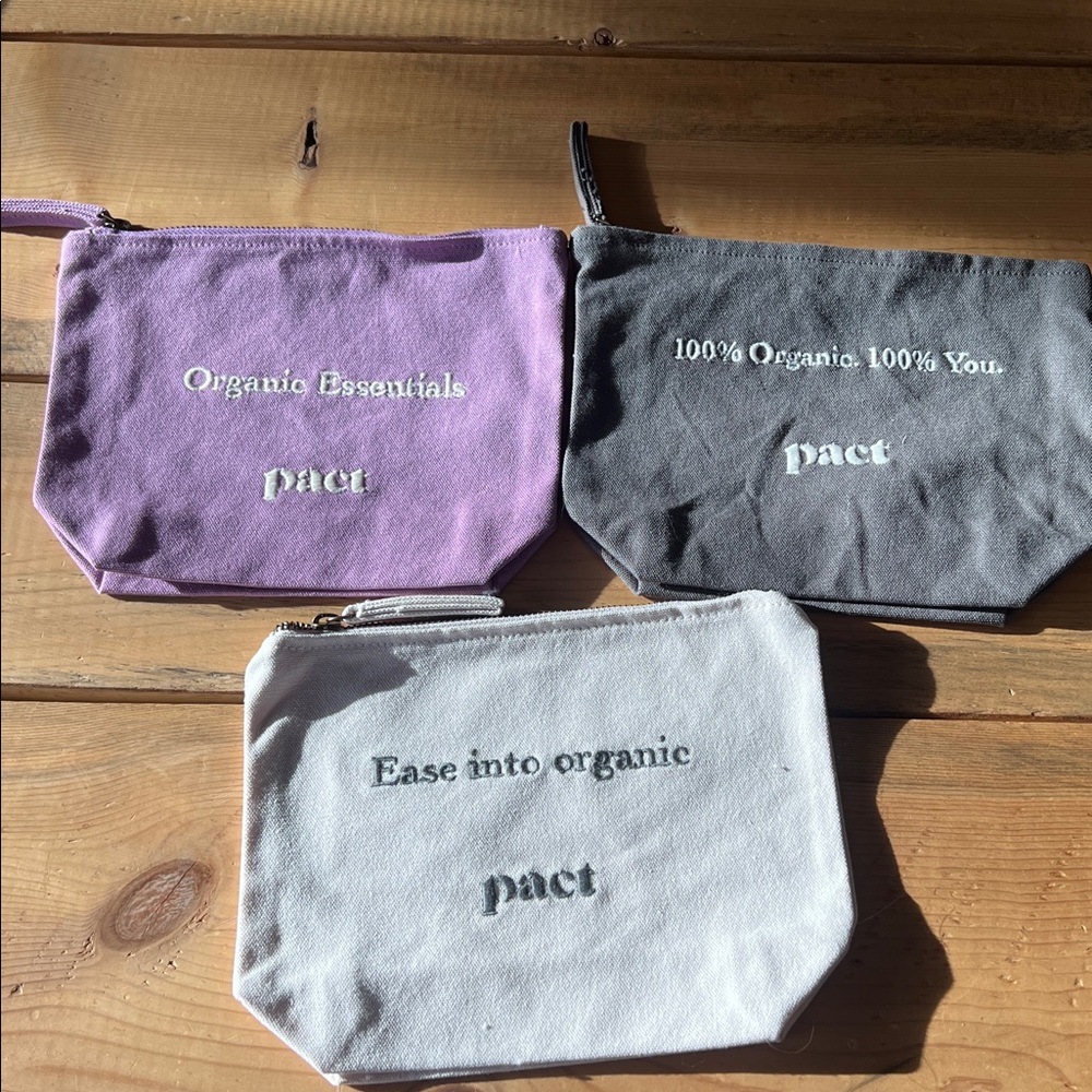 NEW without tags. Pact Going Places Travel Pouch 3-Pack - 100% organic cotton